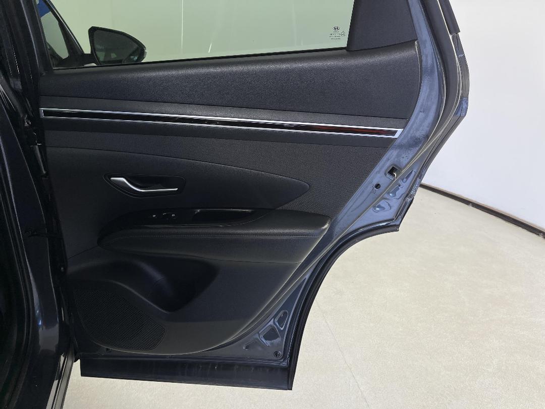 Photo '19' of Hyundai Tucson