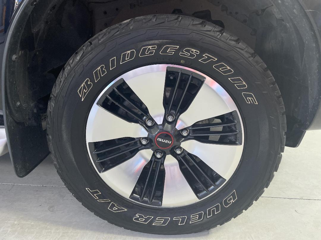 Photo '9' of Isuzu D-MAX