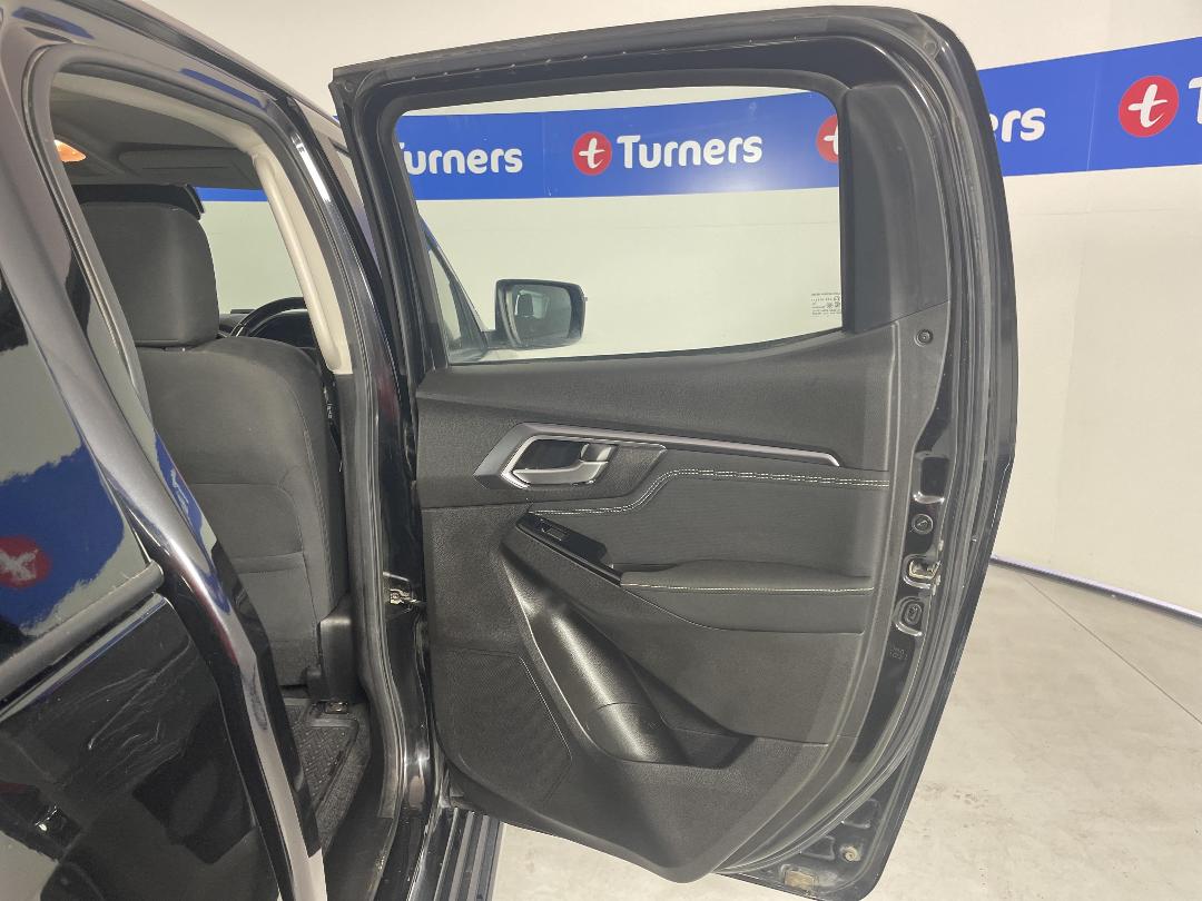 Photo '19' of Isuzu D-MAX