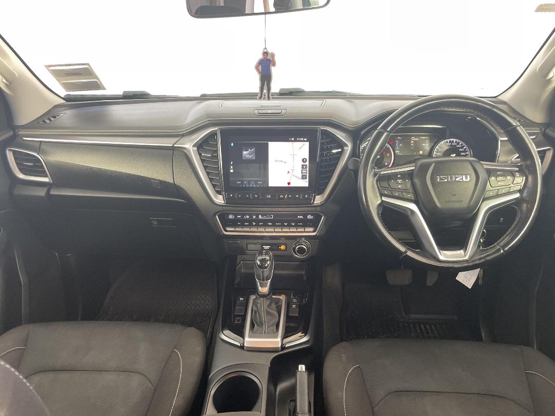 Photo '17' of Isuzu D-MAX