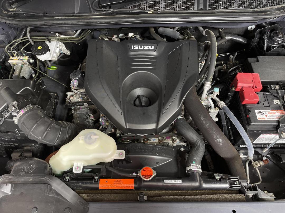 Photo '13' of Isuzu D-MAX