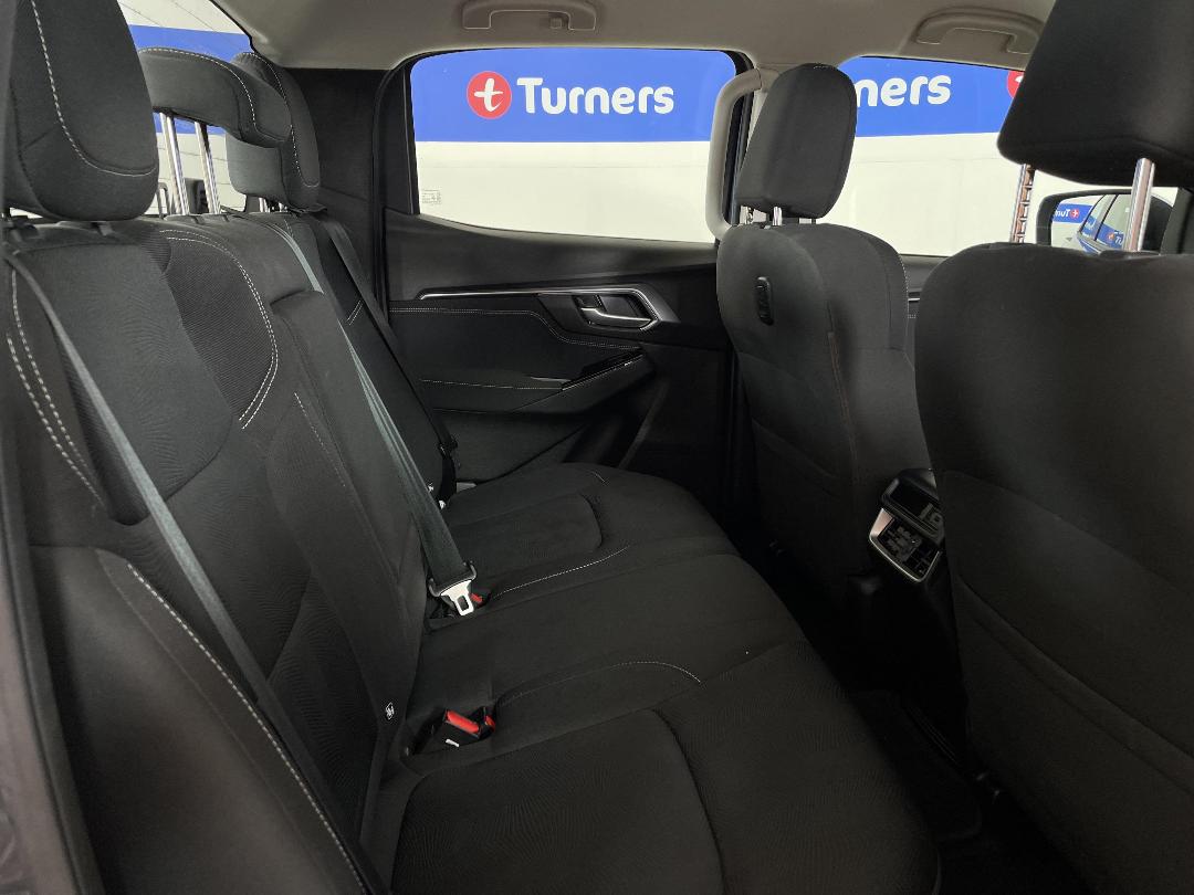 Photo '20' of Isuzu D-MAX