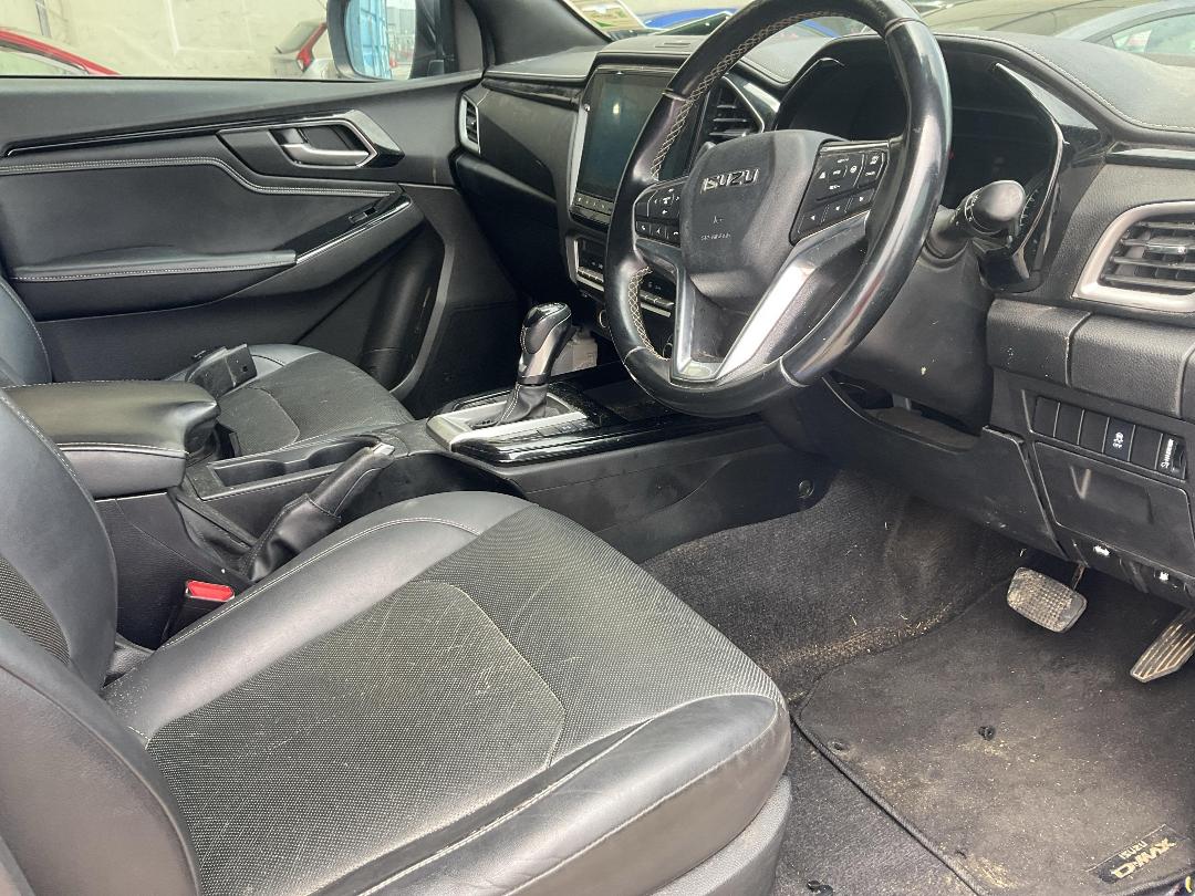 Photo '8' of Isuzu D-MAX X-Terrain Double CAB