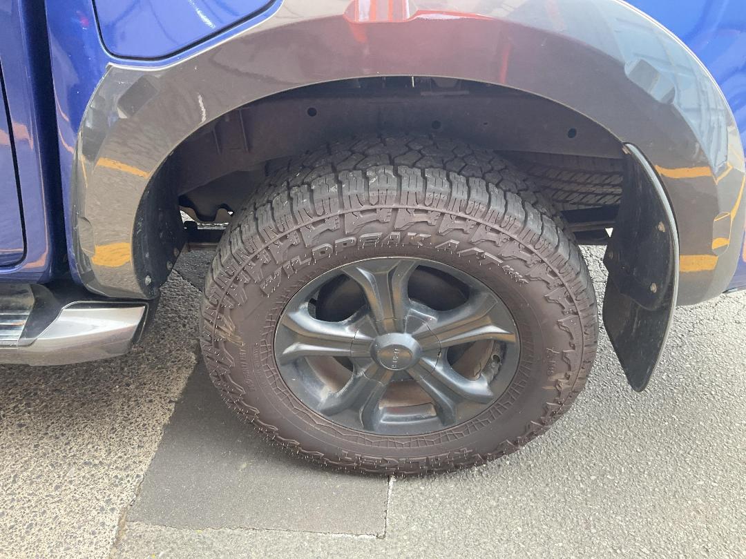 Photo '18' of Isuzu D-MAX X-Terrain Double CAB