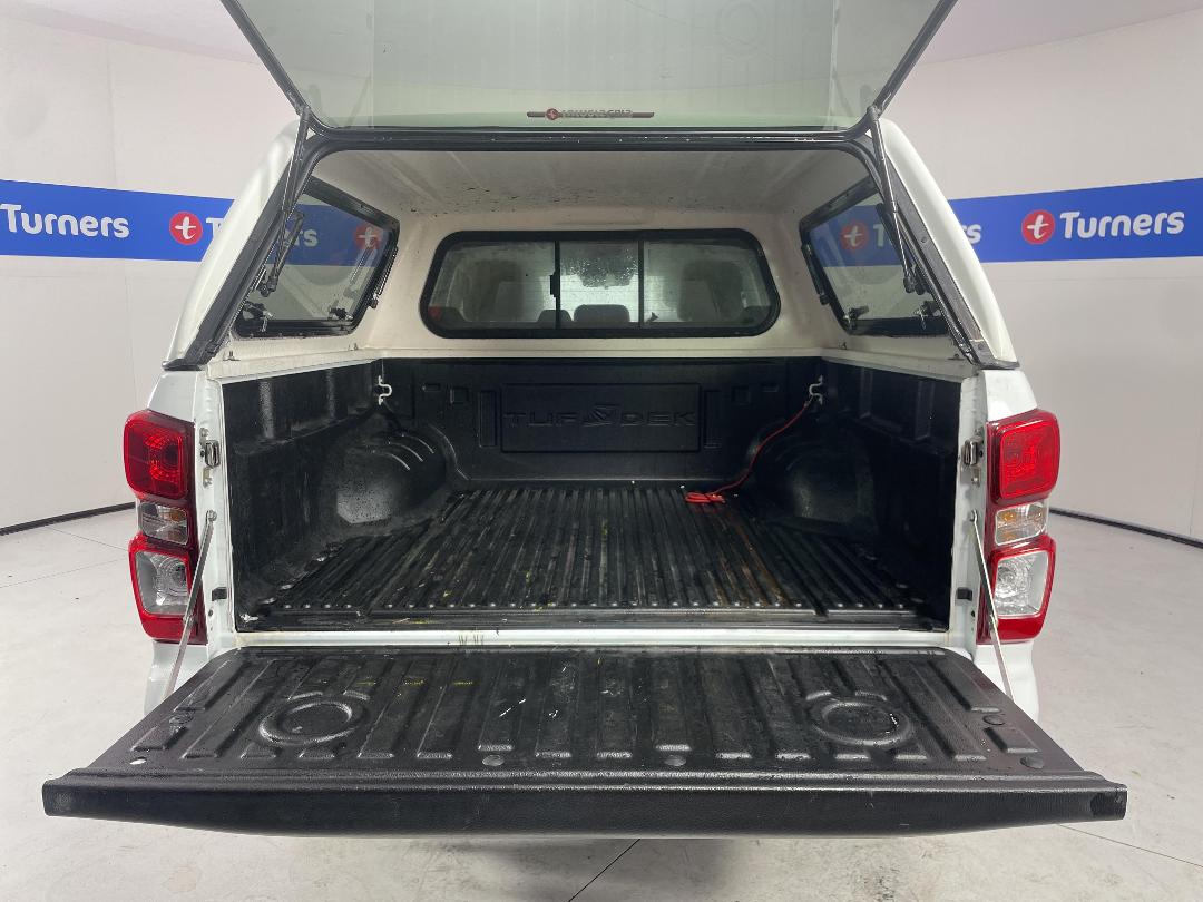 Photo '14' of Isuzu D-MAX