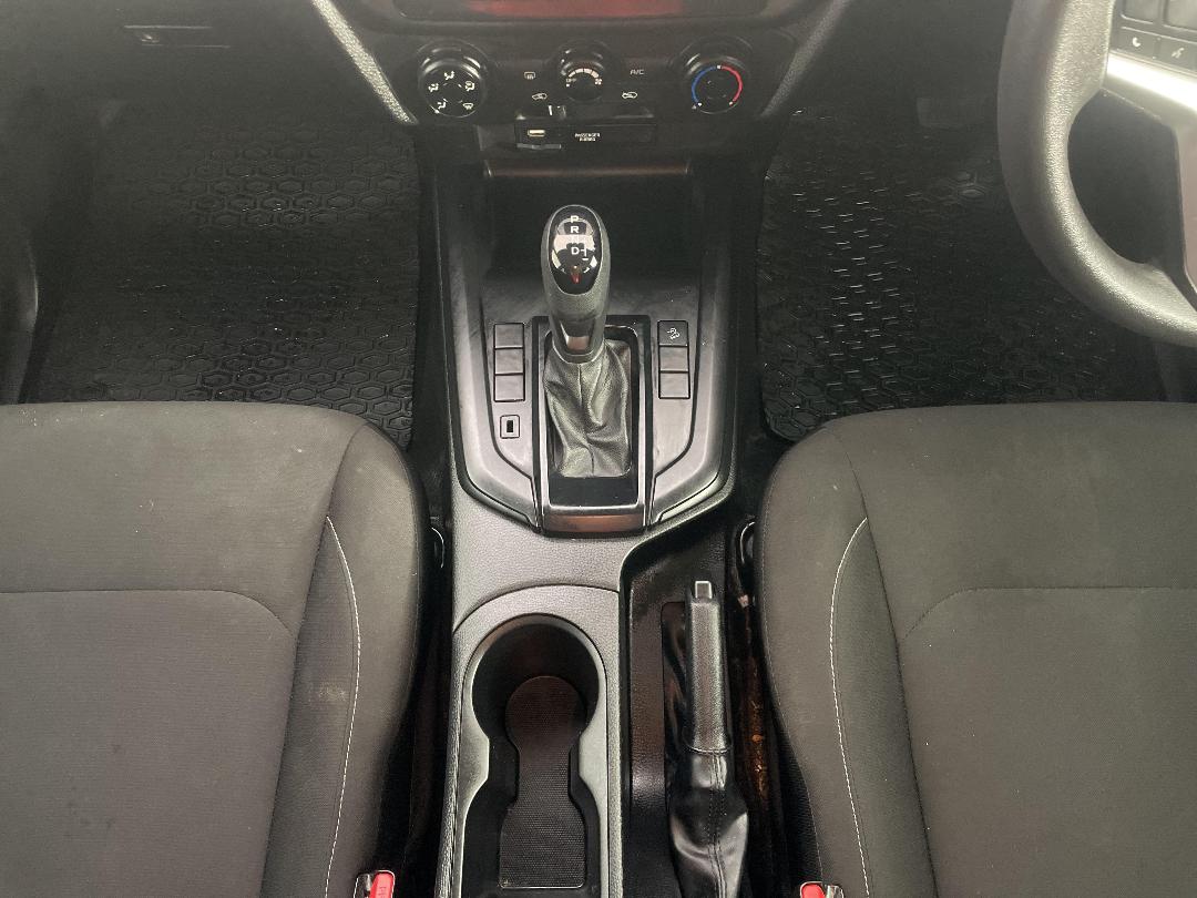 Photo '18' of Isuzu D-MAX