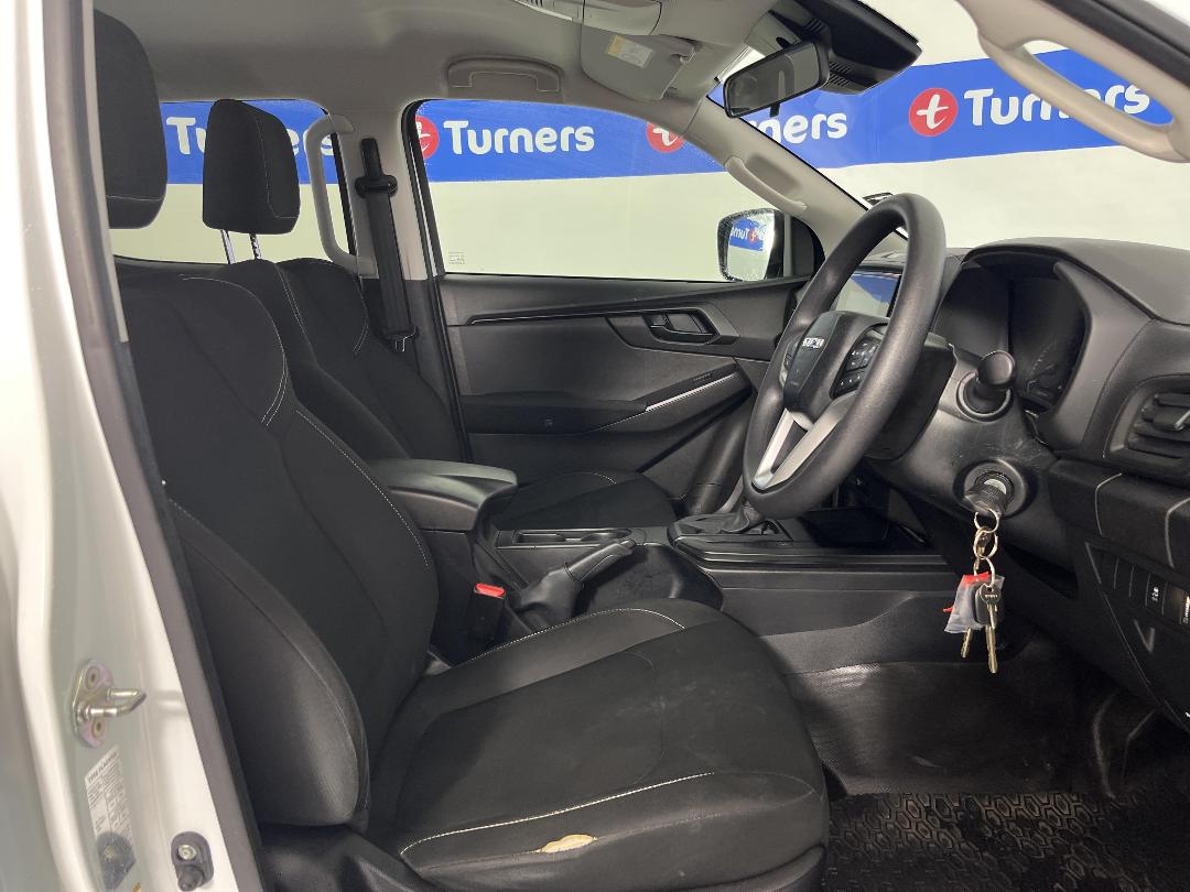 Photo '15' of Isuzu D-MAX