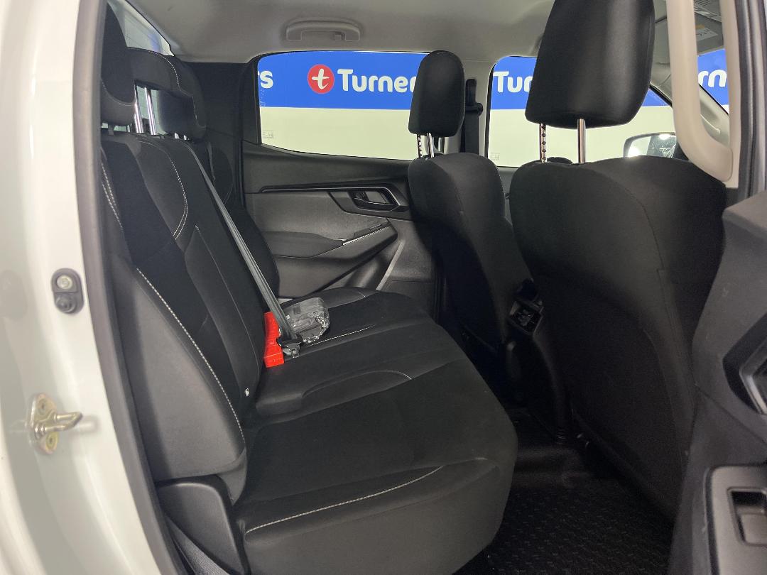 Photo '19' of Isuzu D-MAX