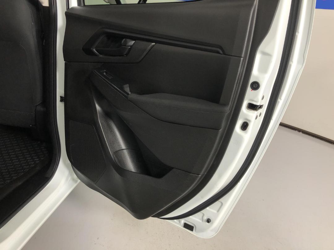 Photo '19' of Isuzu D-MAX