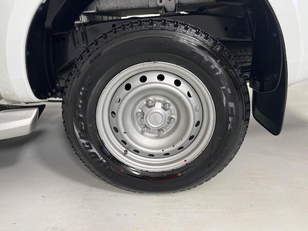 Photo '11' of Isuzu D-MAX