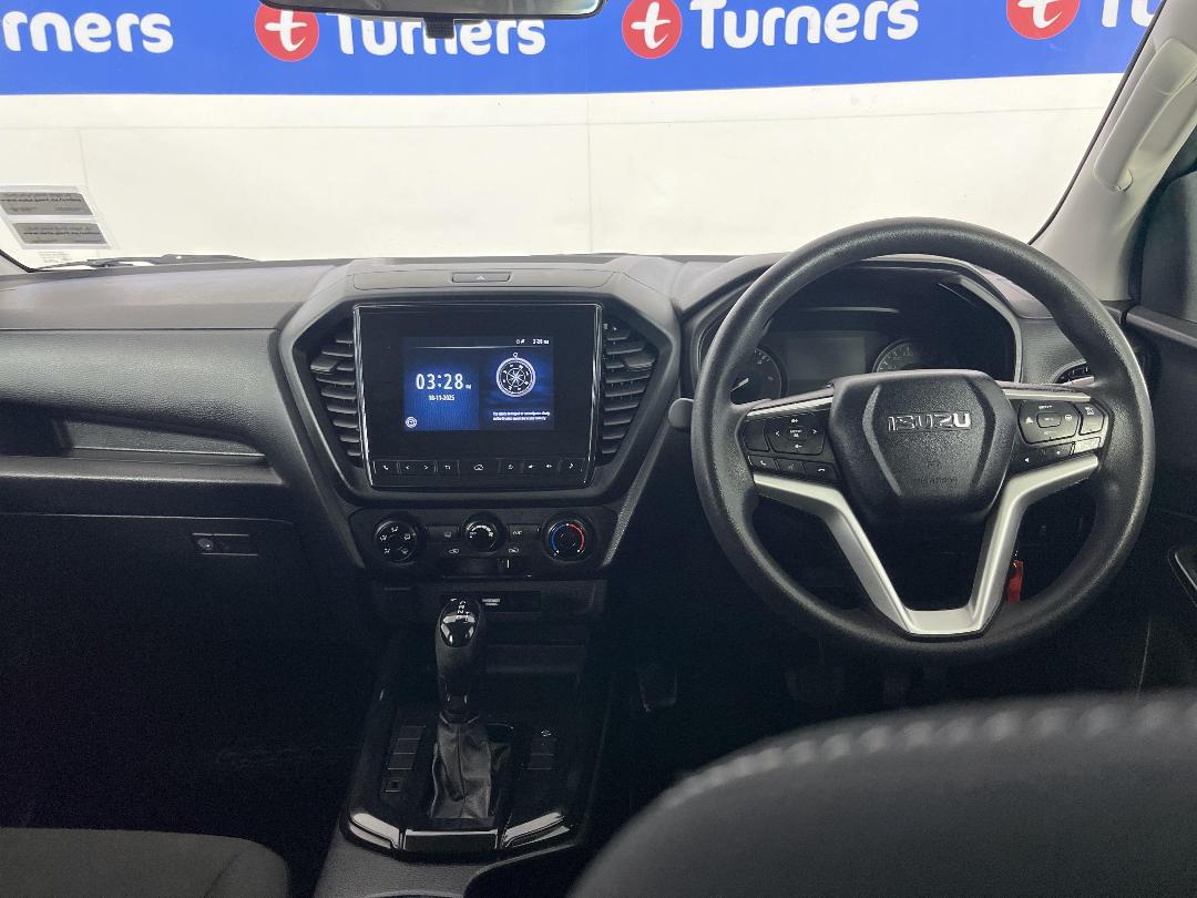 Photo '17' of Isuzu D-MAX