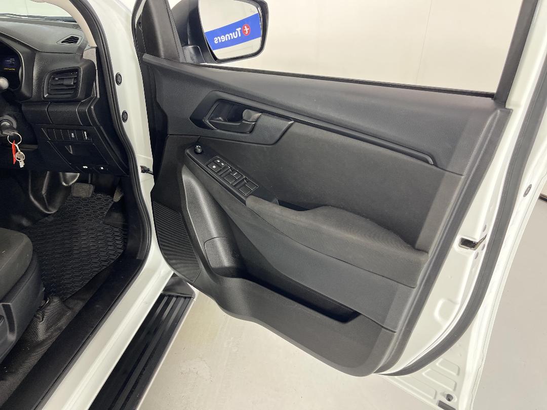 Photo '15' of Isuzu D-MAX