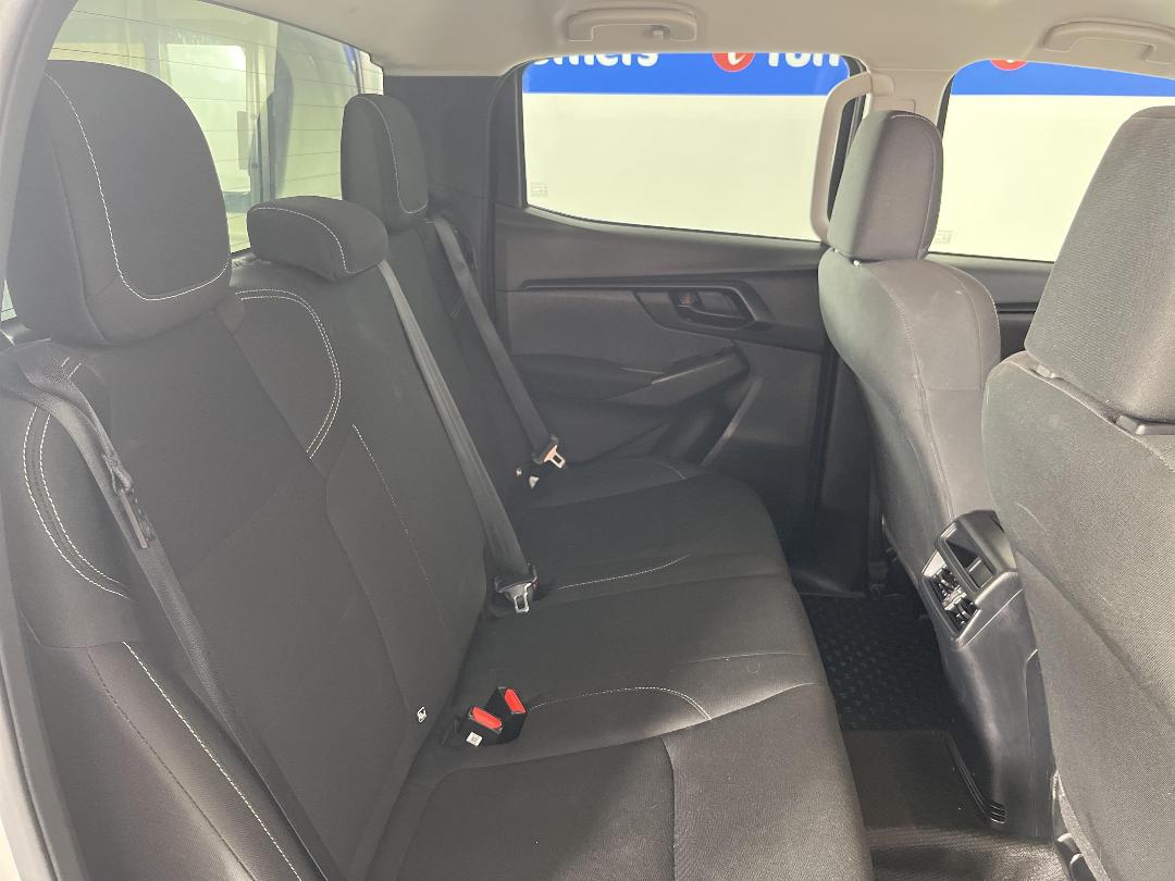 Photo '20' of Isuzu D-MAX