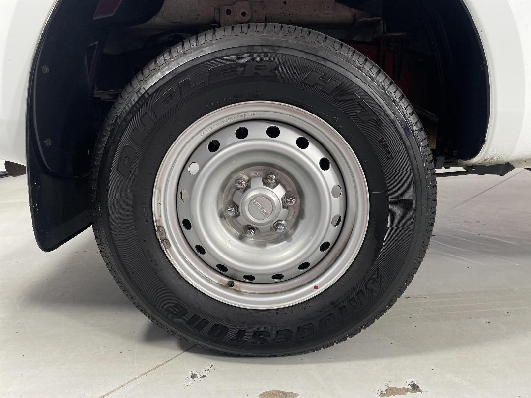 Photo '12' of Isuzu D-MAX