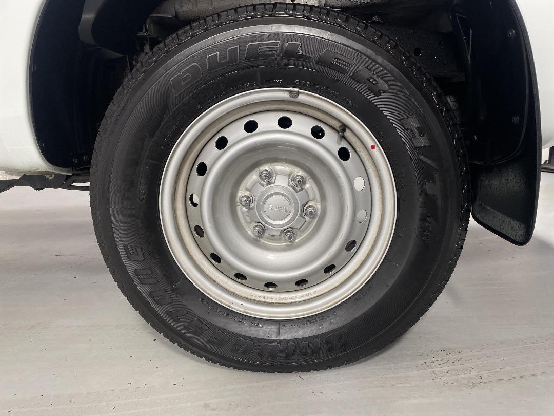 Photo '11' of Isuzu D-MAX