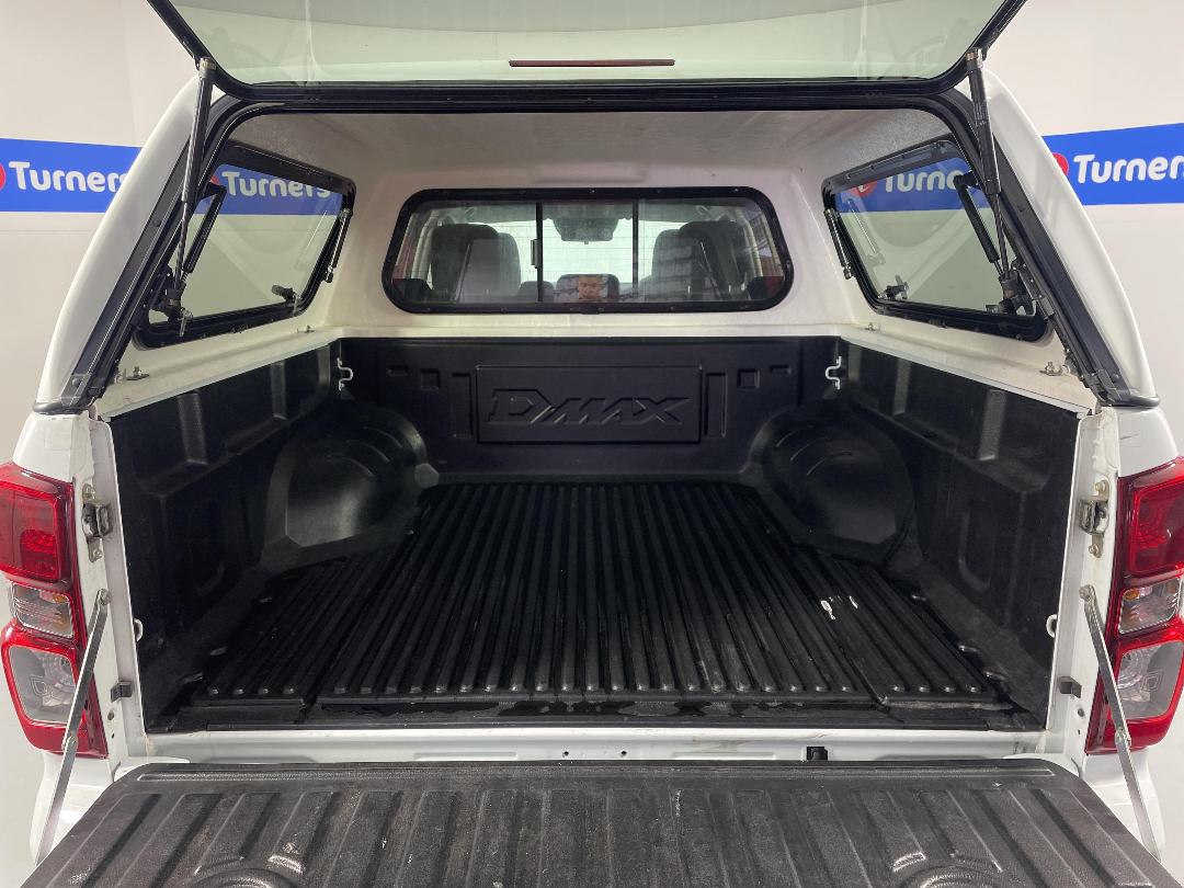 Photo '14' of Isuzu D-MAX