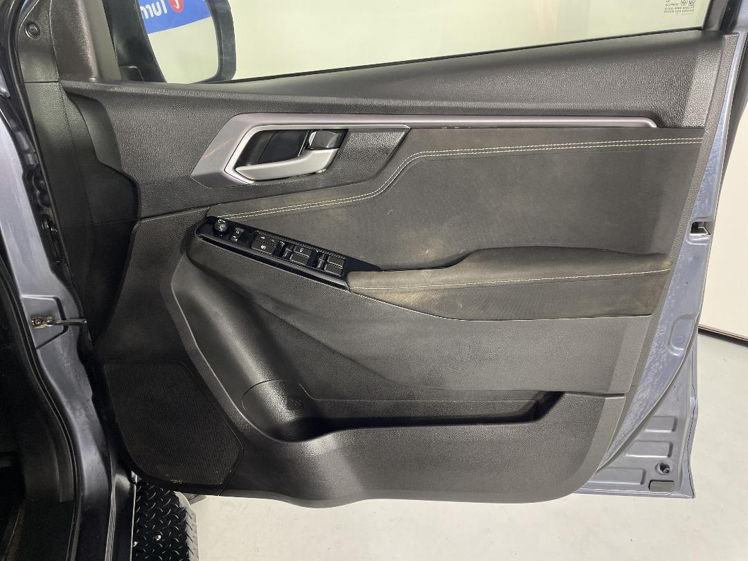 Photo '15' of Isuzu D-MAX