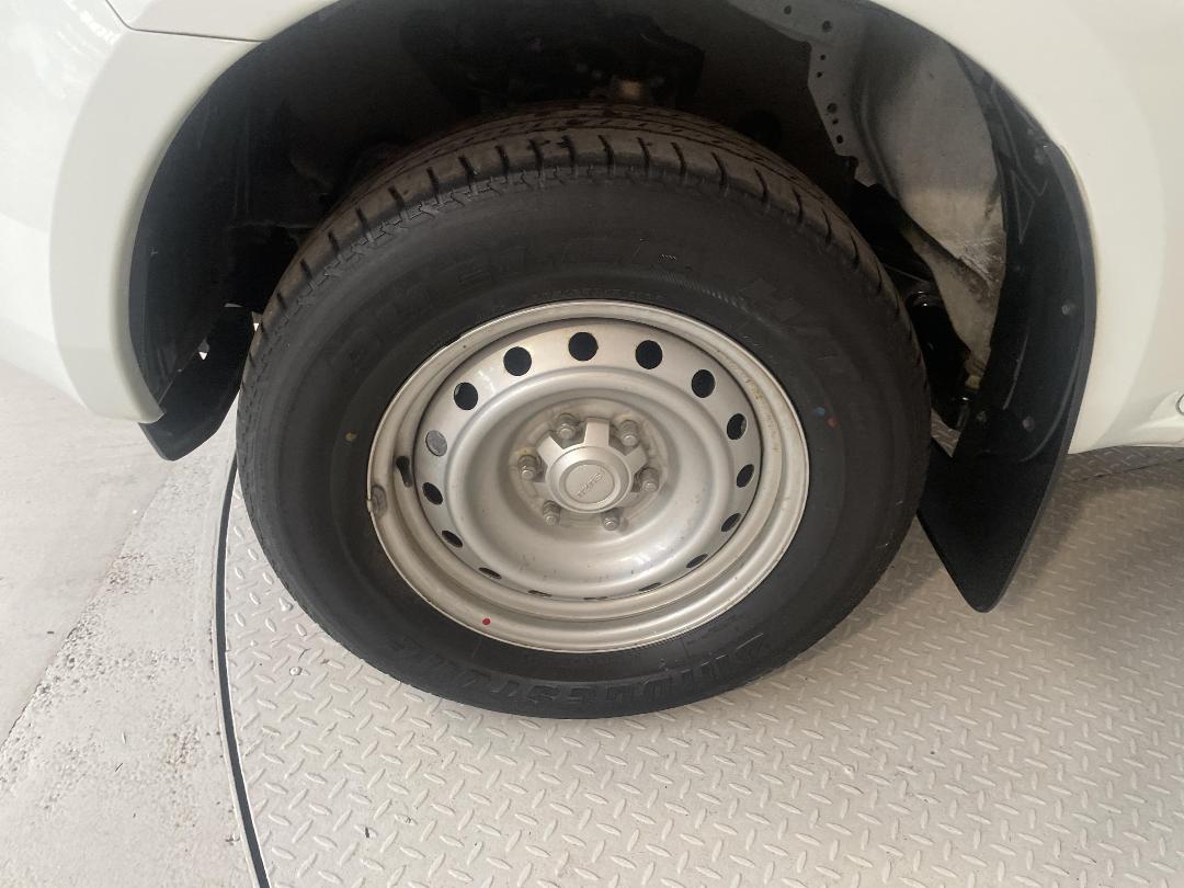 Photo '10' of Isuzu D-MAX