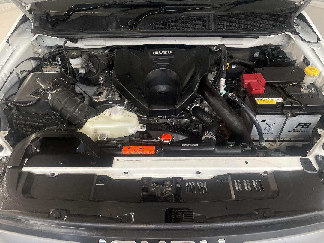 Photo '13' of Isuzu D-MAX