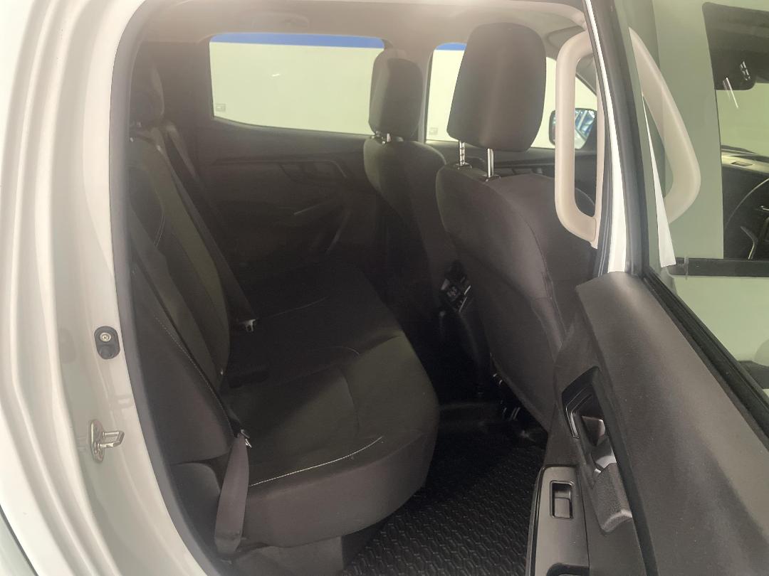 Photo '20' of Isuzu D-MAX