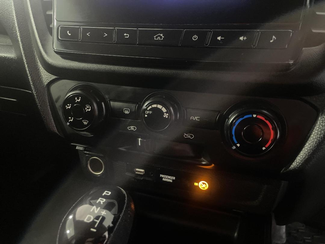 Photo '30' of Isuzu D-MAX