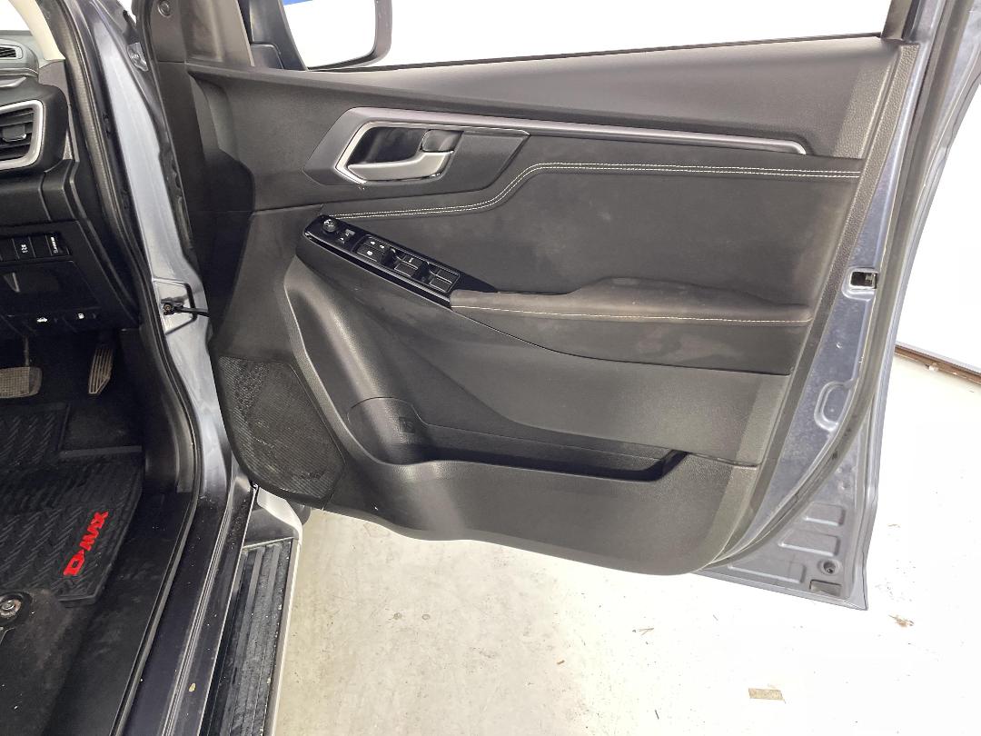 Photo '15' of Isuzu D-MAX