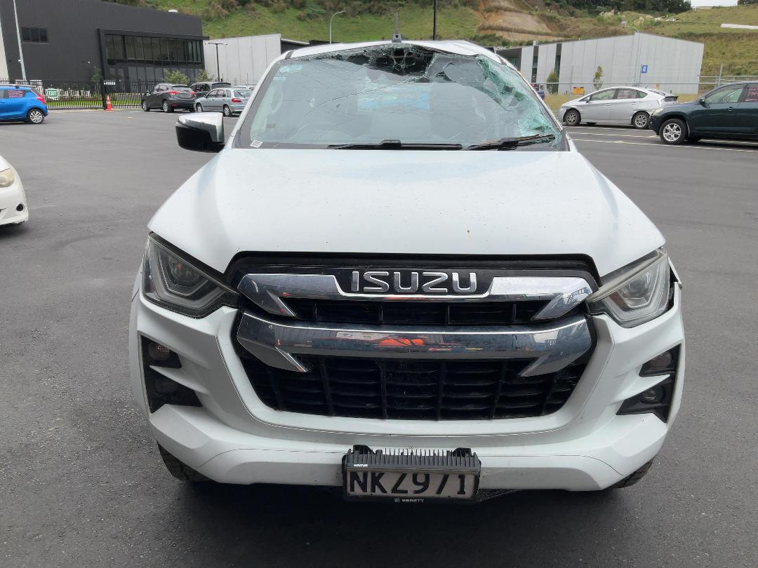 Photo '2' of Isuzu D-MAX LS Double CAB 4WD