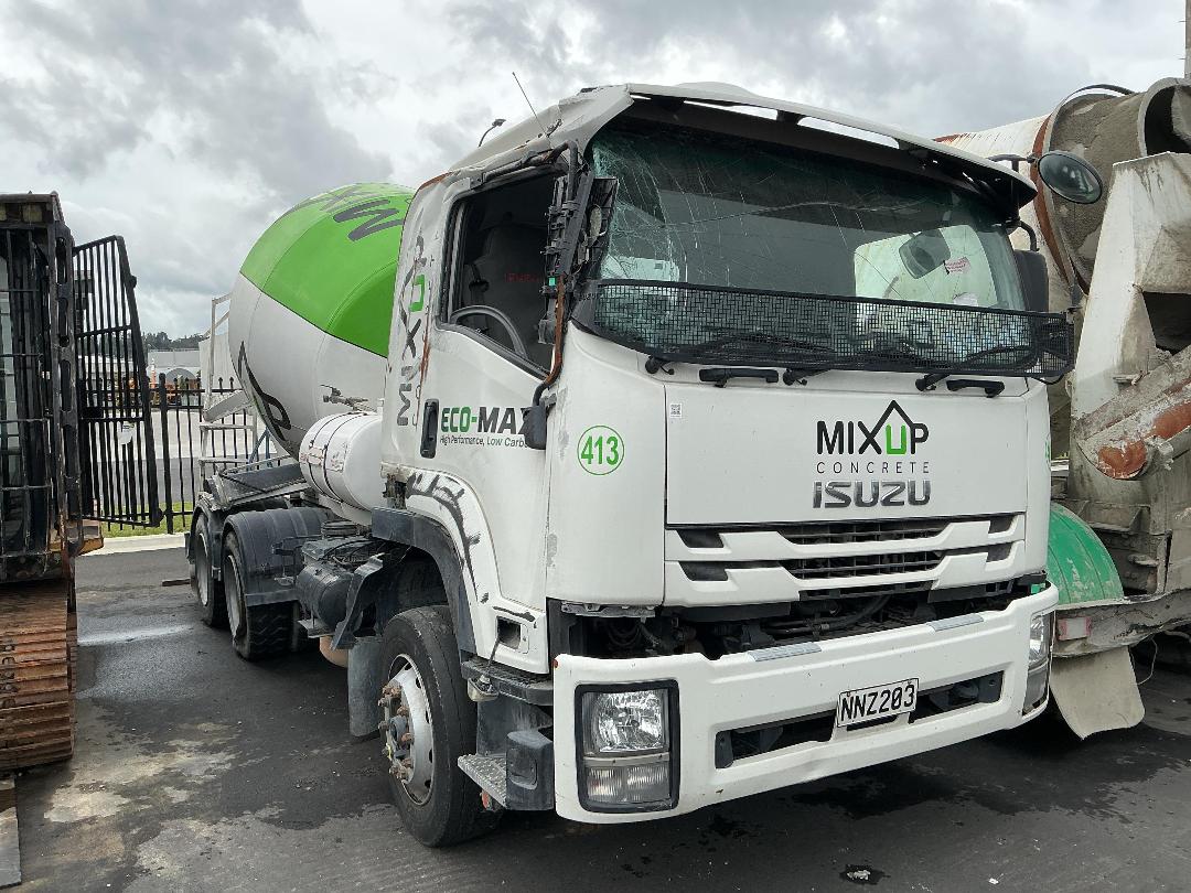 Photo '33' of Isuzu F Series FVZ1400A Concrete Mixer Truck