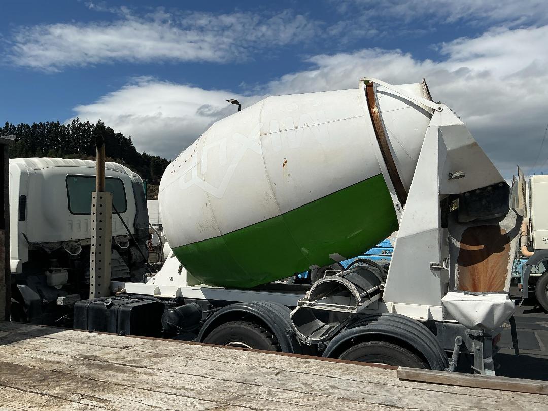 Photo '7' of Isuzu F Series FVZ1400A Concrete Mixer Truck