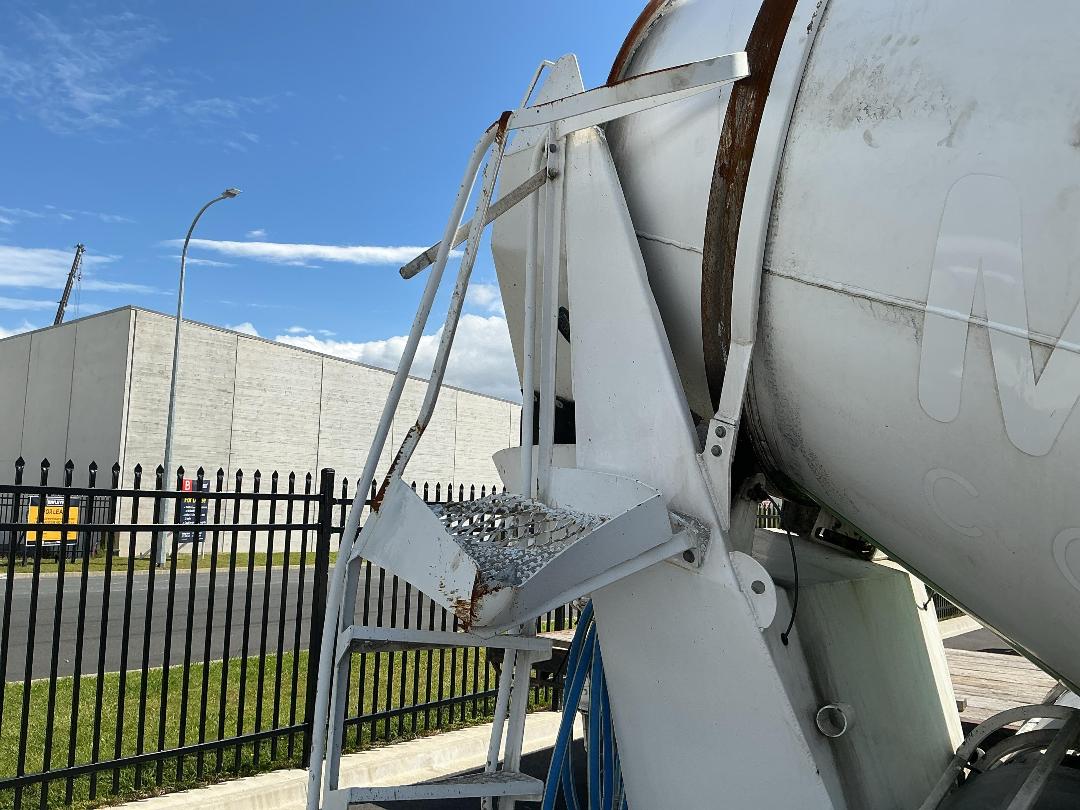 Photo '20' of Isuzu F Series FVZ1400A Concrete Mixer Truck