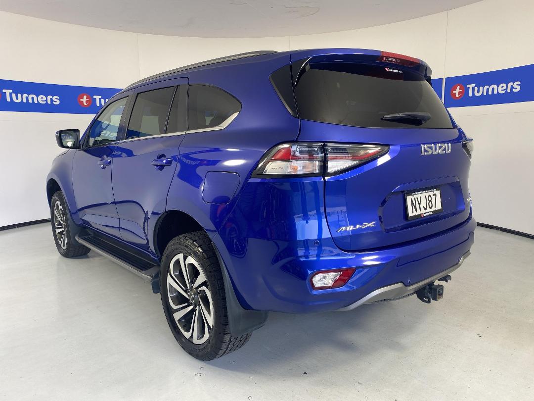 Photo '5' of Isuzu MU-X