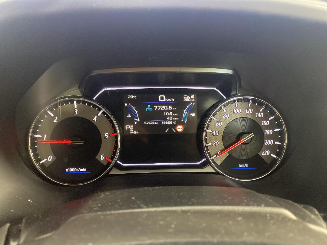 Photo '21' of Isuzu MU-X