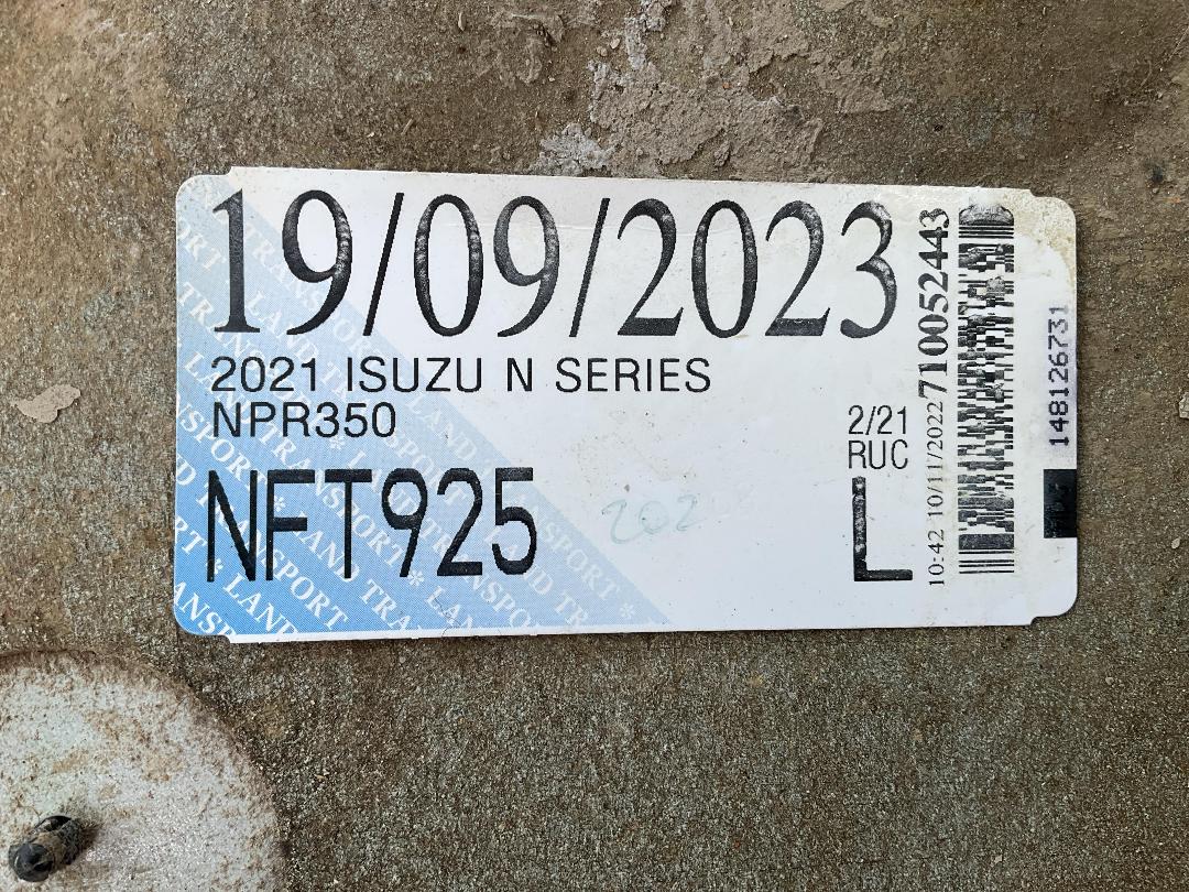 Photo '34' of Isuzu N Series NPR350 Cab Chassis