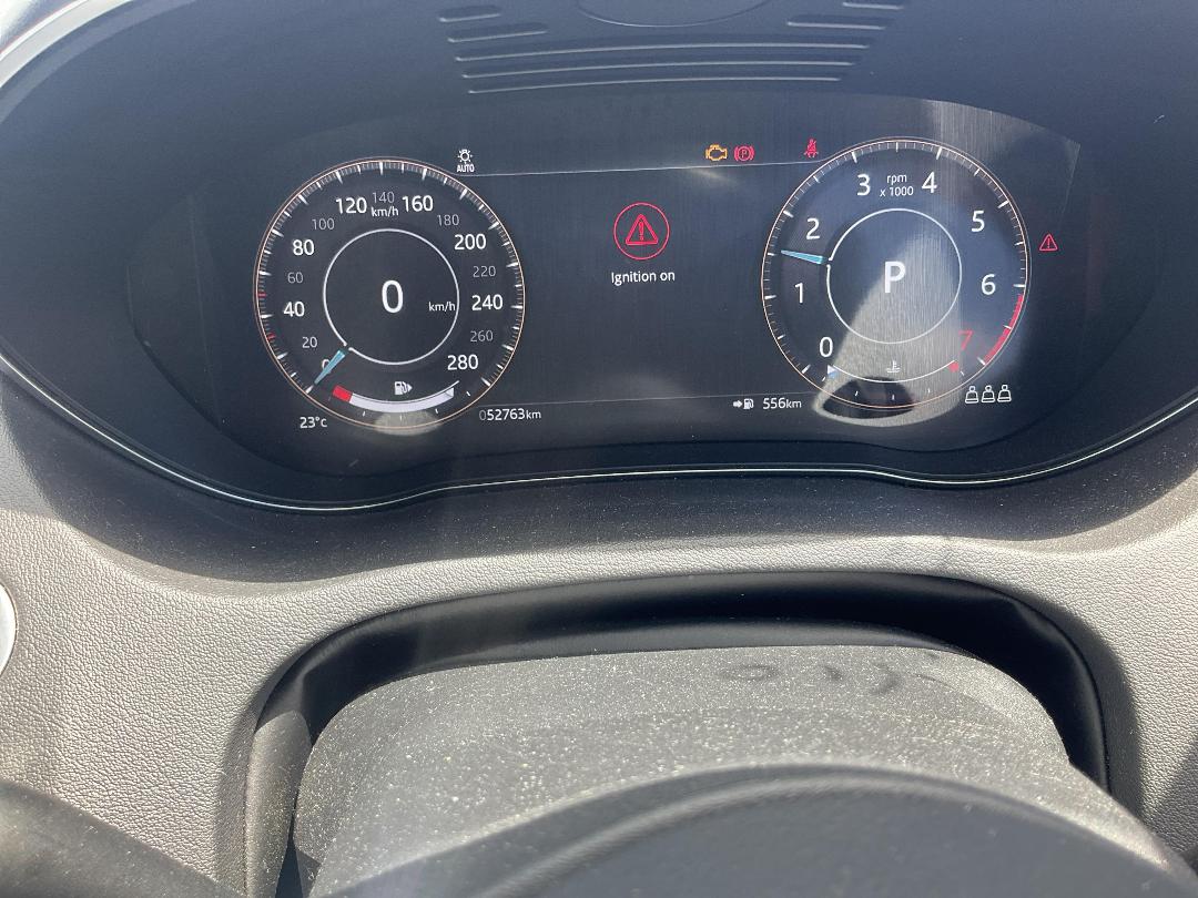 Photo '10' of Jaguar E-Pace P250 R-Dynamic SE Photo '10' of Jaguar E-Pace P250 R-Dynamic SE