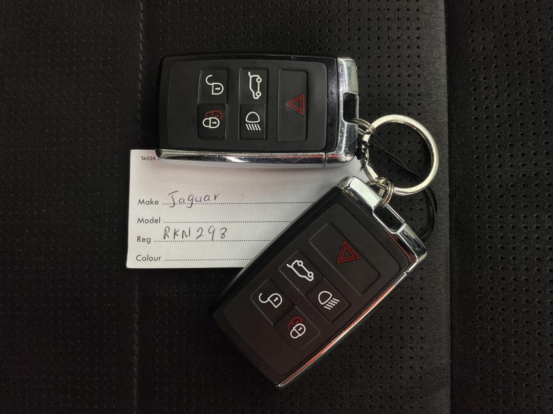 Photo '22' of Jaguar F-Pace