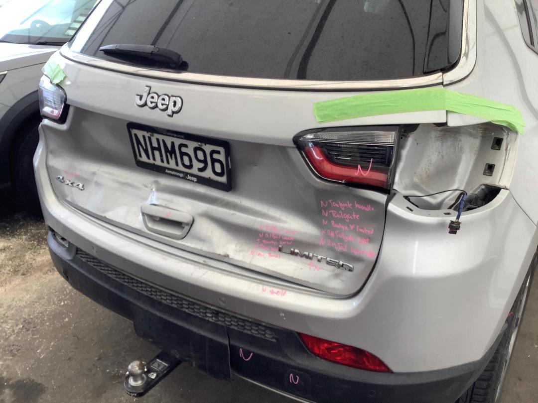 Photo '4' of Jeep Compass Limited