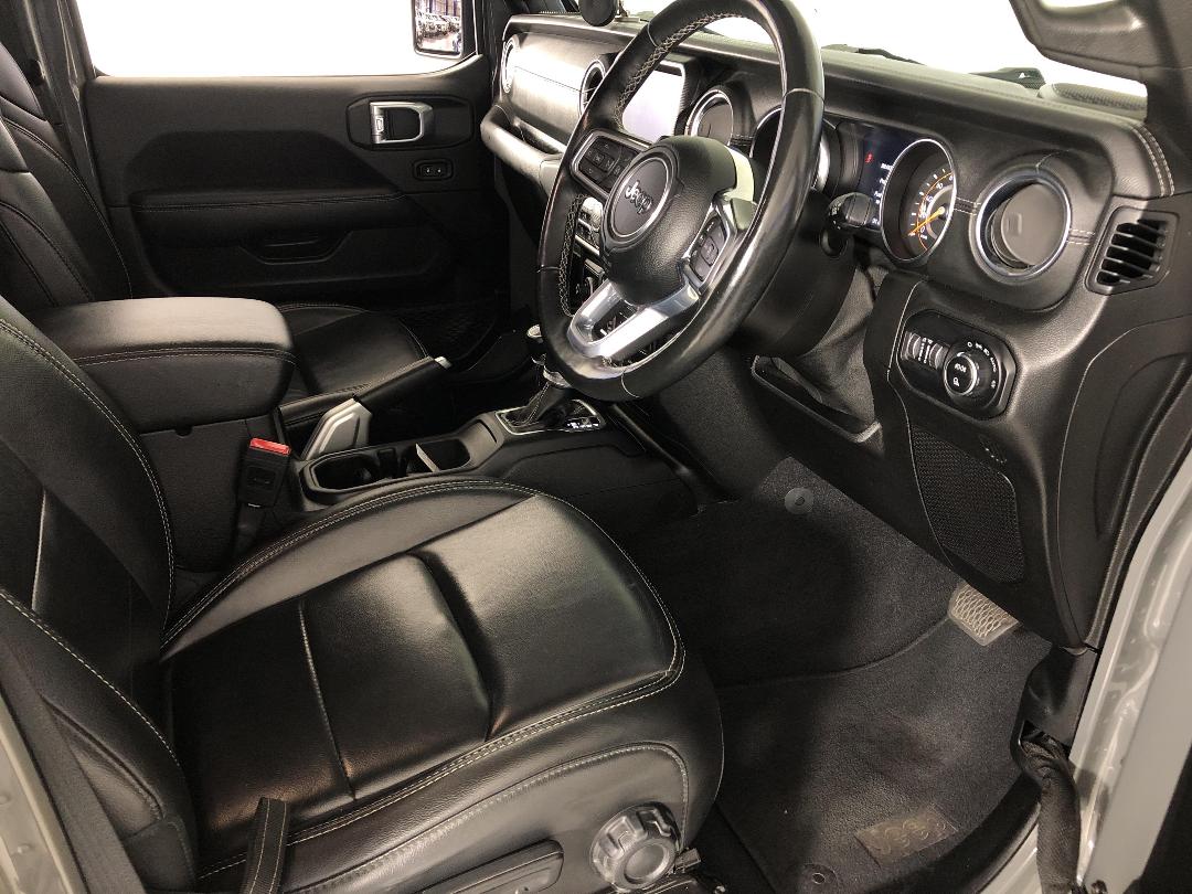 Photo '16' of Jeep Gladiator