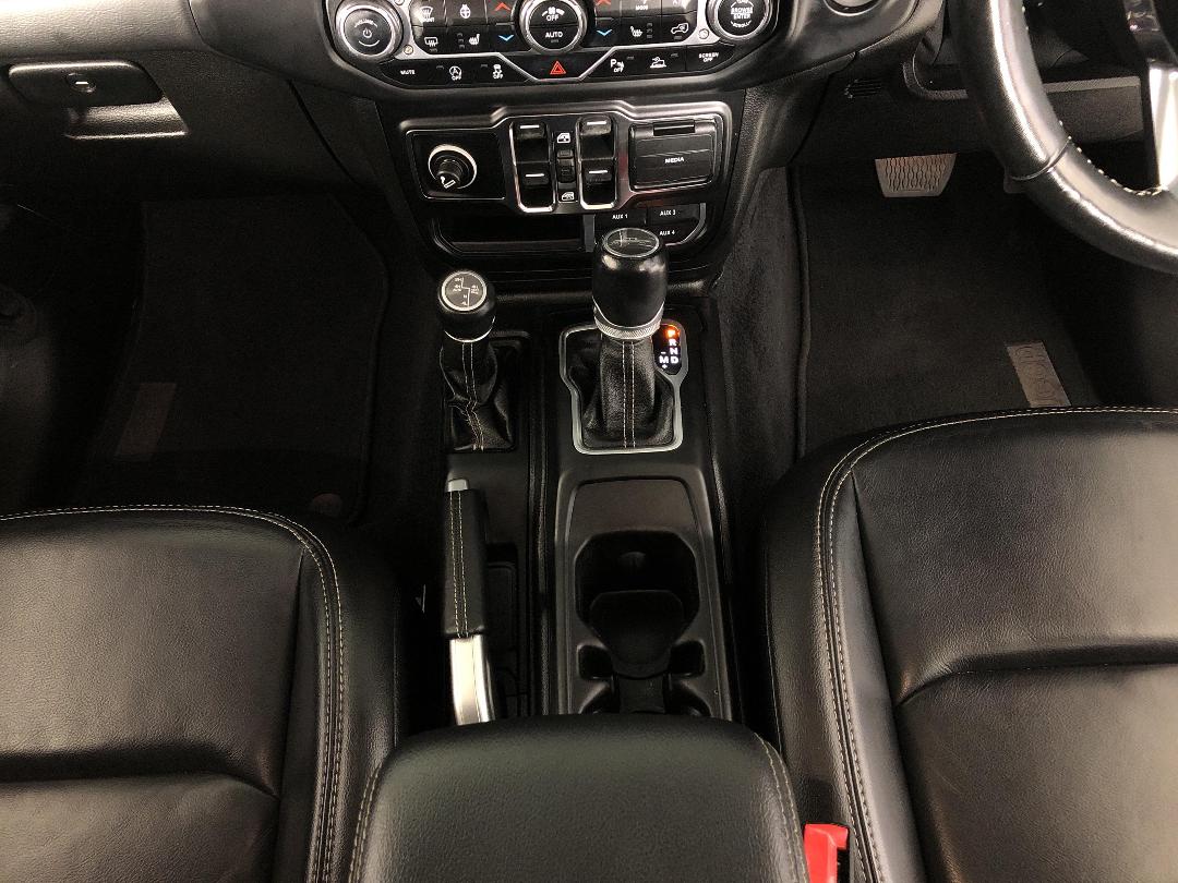 Photo '18' of Jeep Gladiator