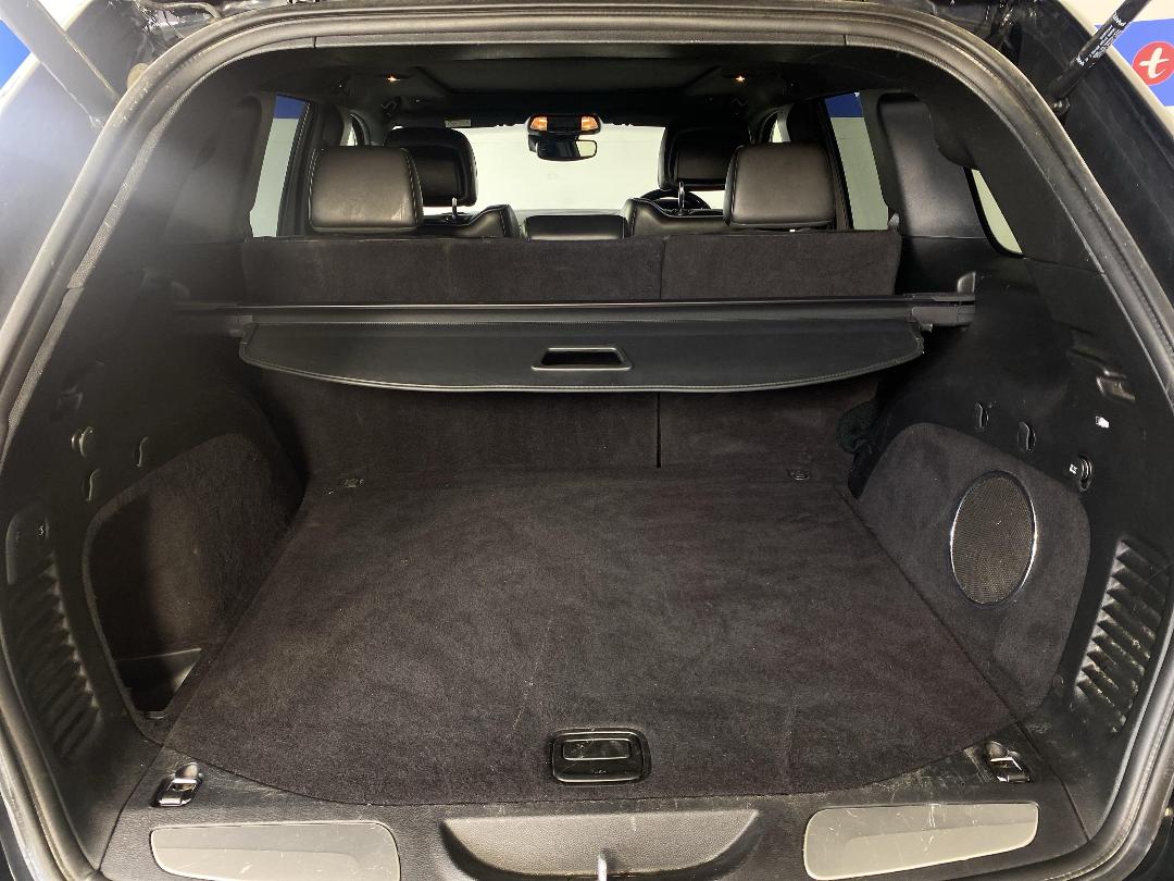 Photo '14' of Jeep Grand Cherokee