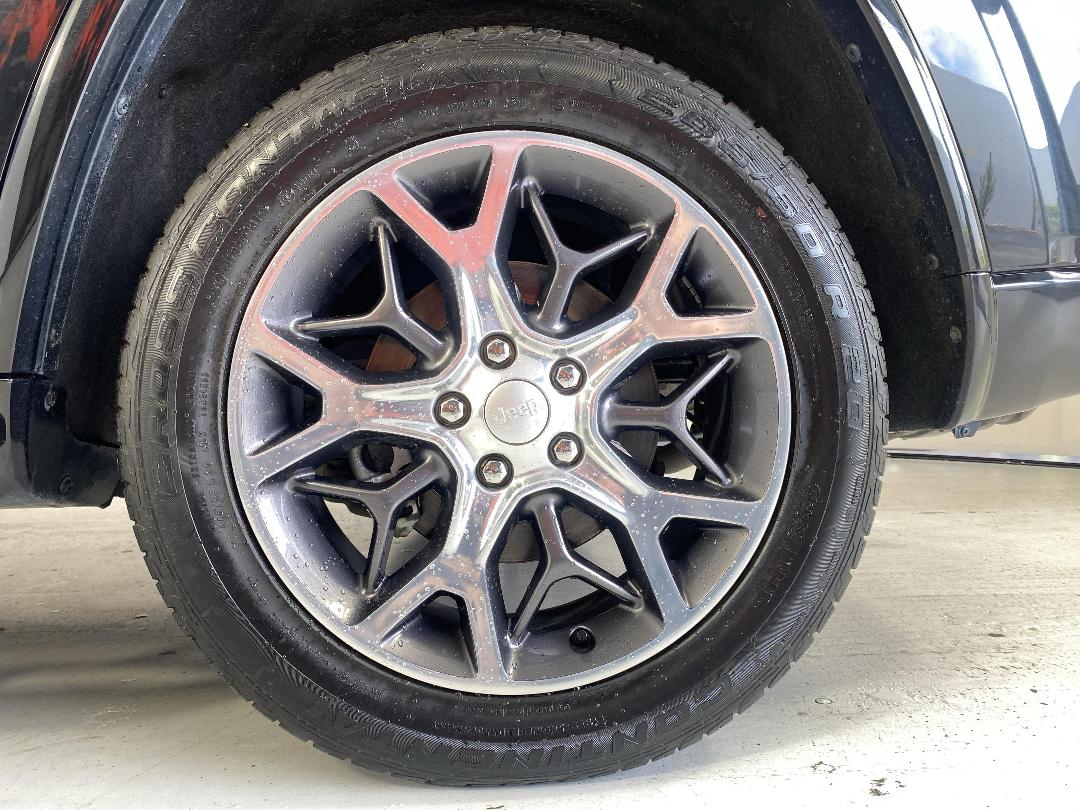 Photo '11' of Jeep Grand Cherokee