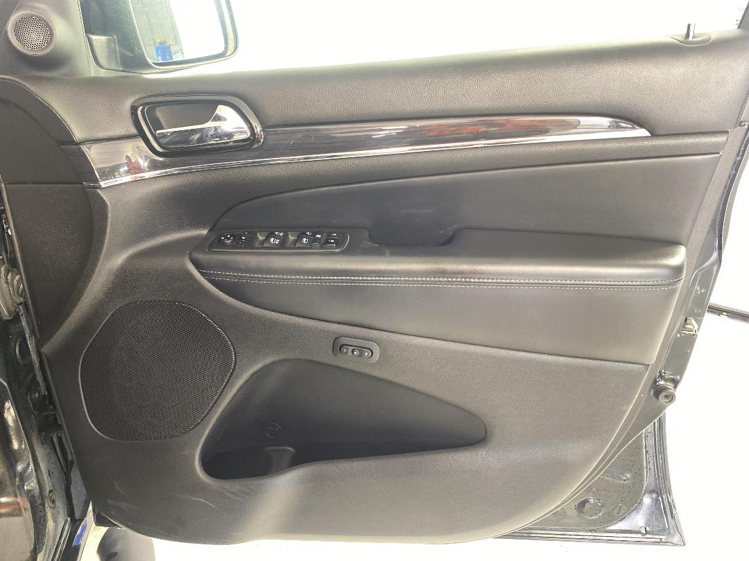 Photo '15' of Jeep Grand Cherokee