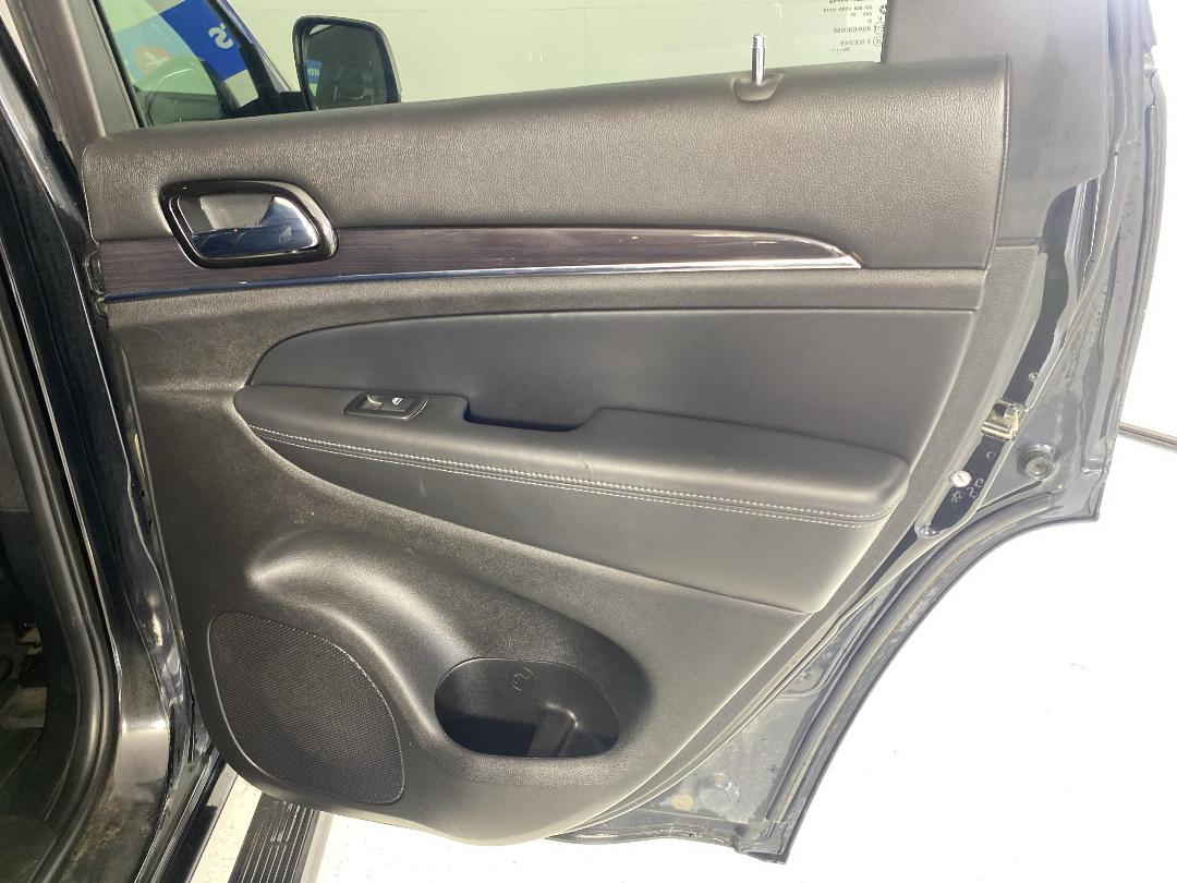 Photo '19' of Jeep Grand Cherokee