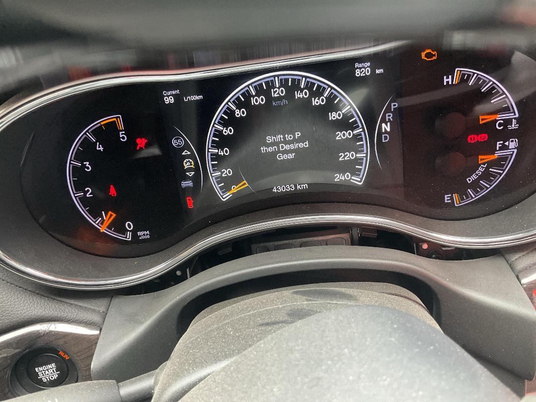 Photo '17' of Jeep Grand Cherokee Overland Photo '17' of Jeep Grand Cherokee Overland