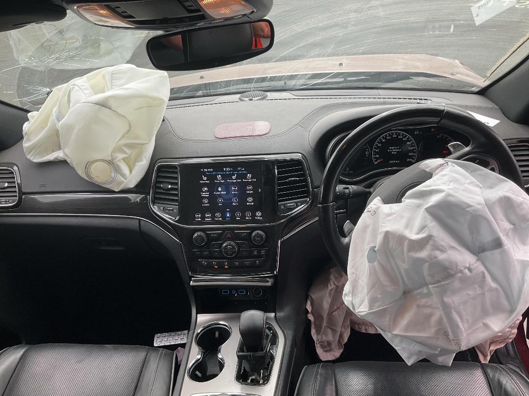 Photo '19' of Jeep Grand Cherokee Overland Photo '19' of Jeep Grand Cherokee Overland