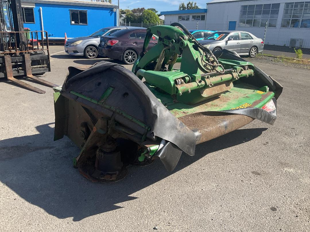 Photo '6' of John Deere F310R Mower
