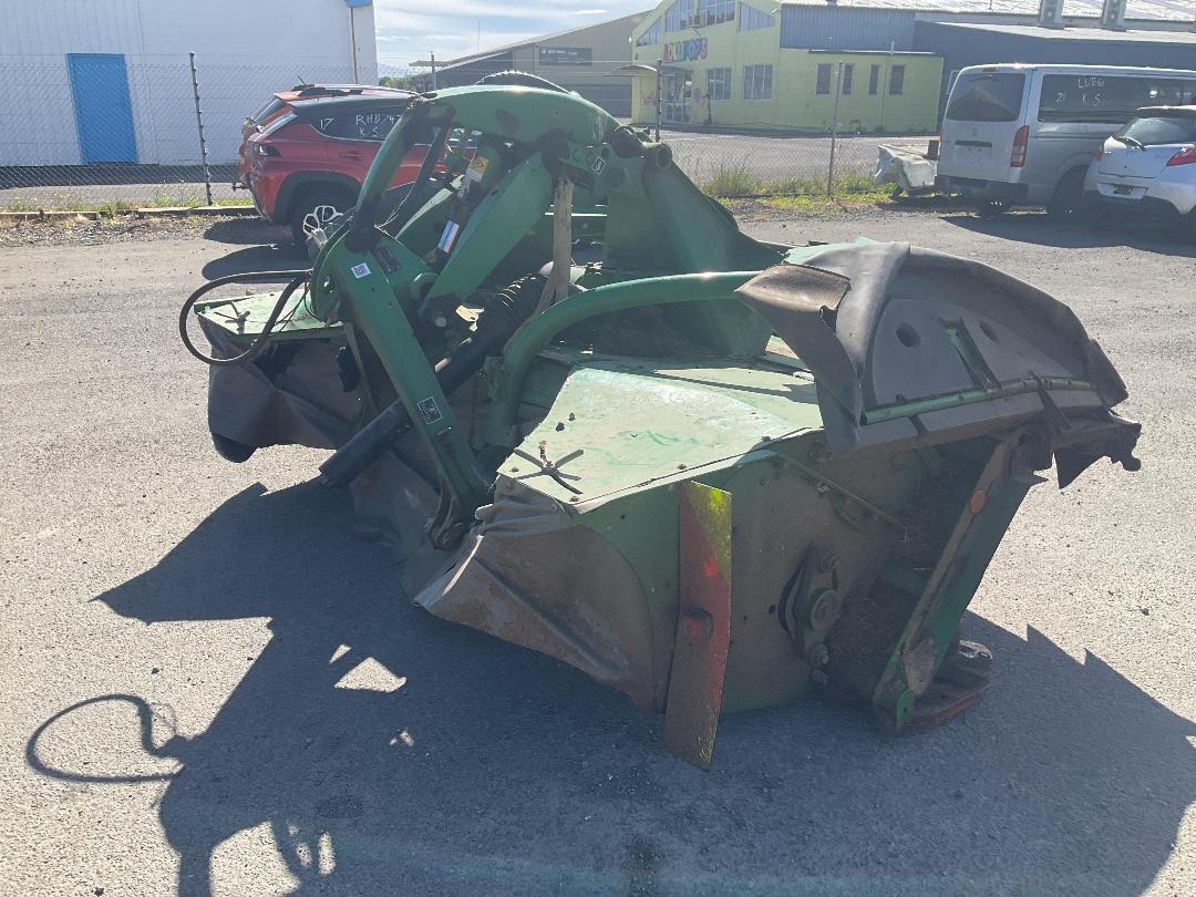 Photo '9' of John Deere F310R Mower