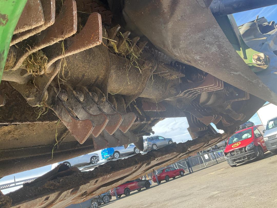 Photo '23' of John Deere F310R Mower