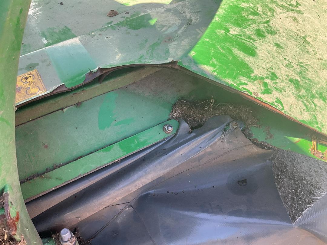 Photo '24' of John Deere F310R Mower