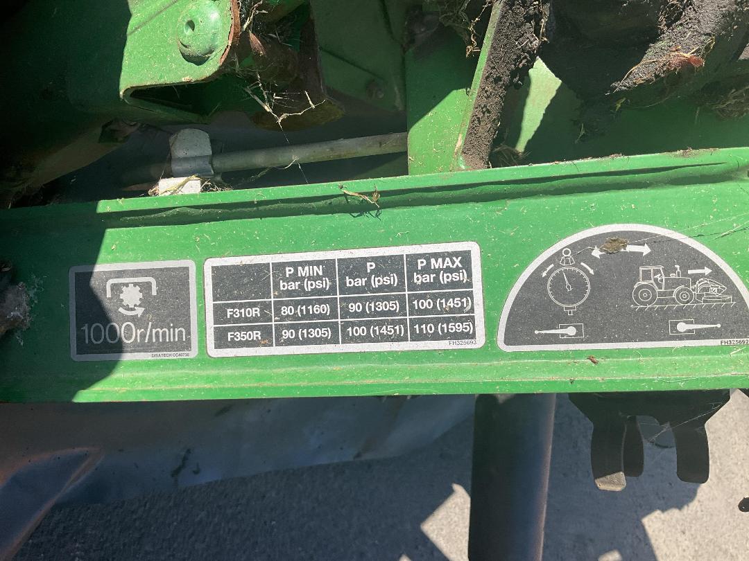 Photo '25' of John Deere F310R Mower