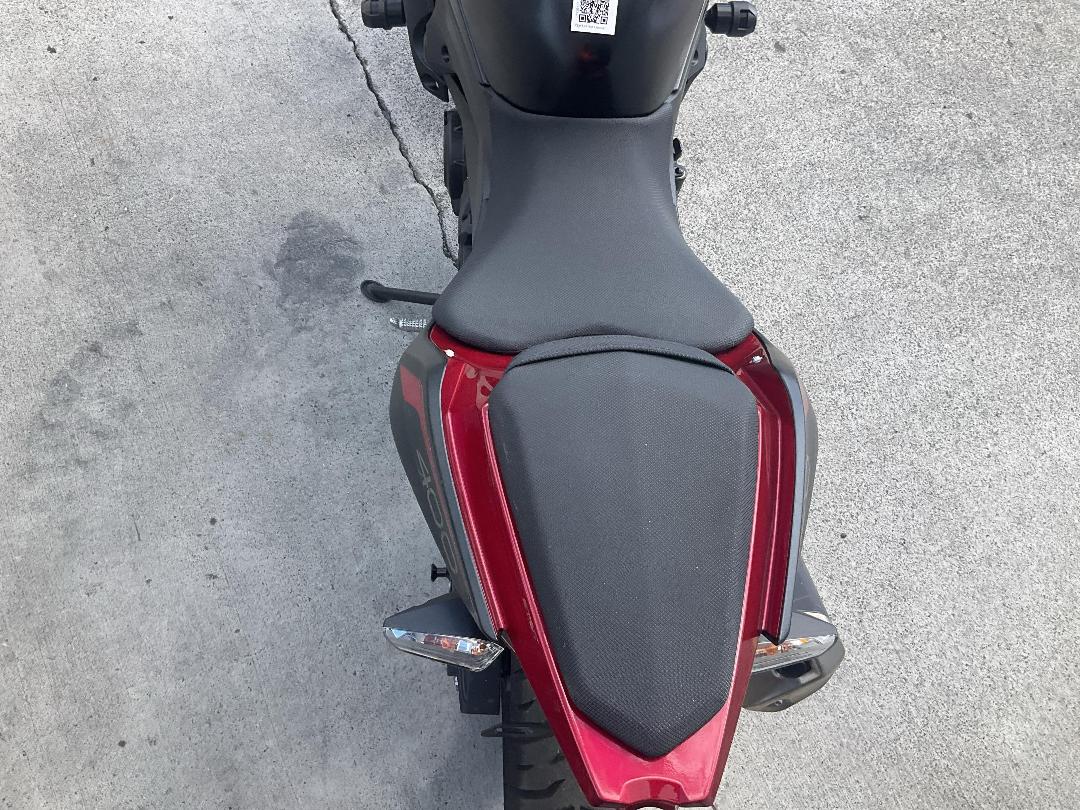 Photo '11' of Kawasaki ER 400DM